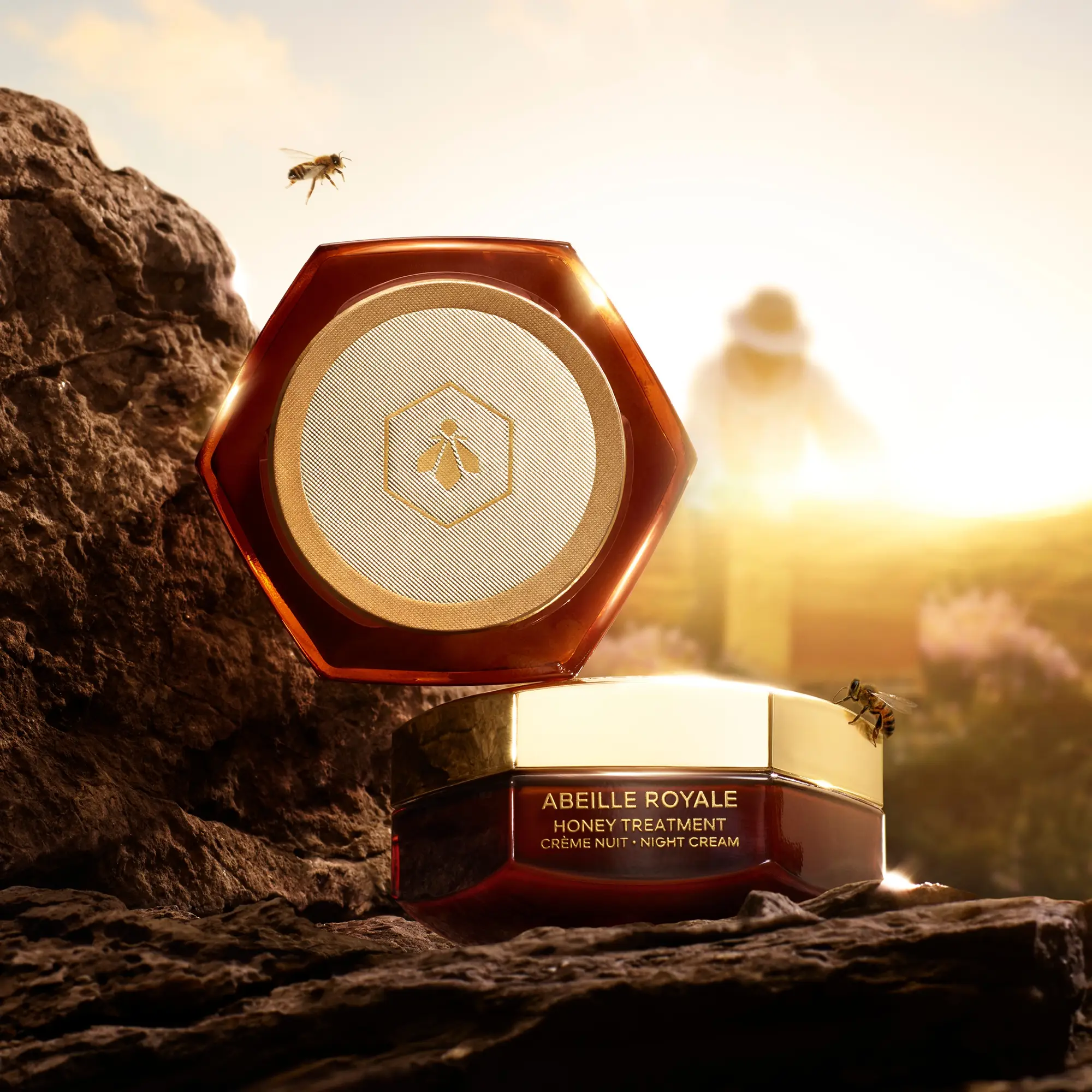 GUERLAIN Abeille Royale Honey Treatment Night Cream 50ml 19 GUERLAIN Abeille Royale Honey Treatment Night Cream 50ml